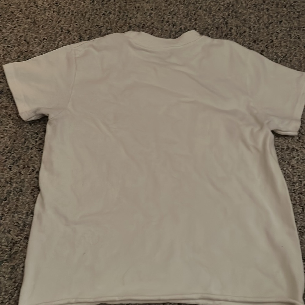 Brandy Melville Cropped graphic tee - Picture 3 of 4